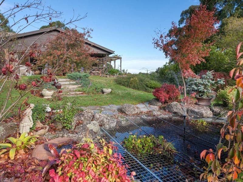 134 Purves Road, Arthurs Seat VIC 3936