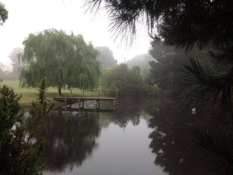 130 Graydens Road, Moorooduc VIC 3933