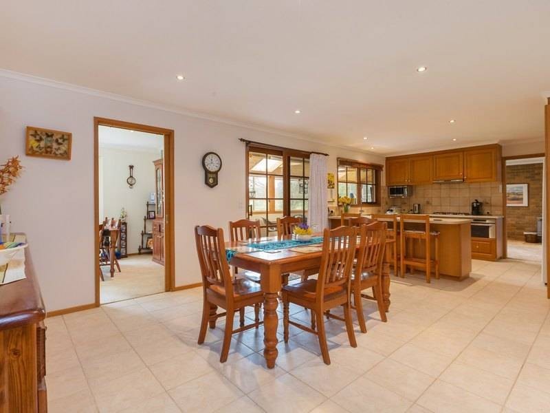 66 Prossors Lane, Red Hill VIC 3937