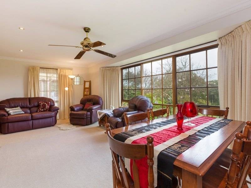 66 Prossors Lane, Red Hill VIC 3937