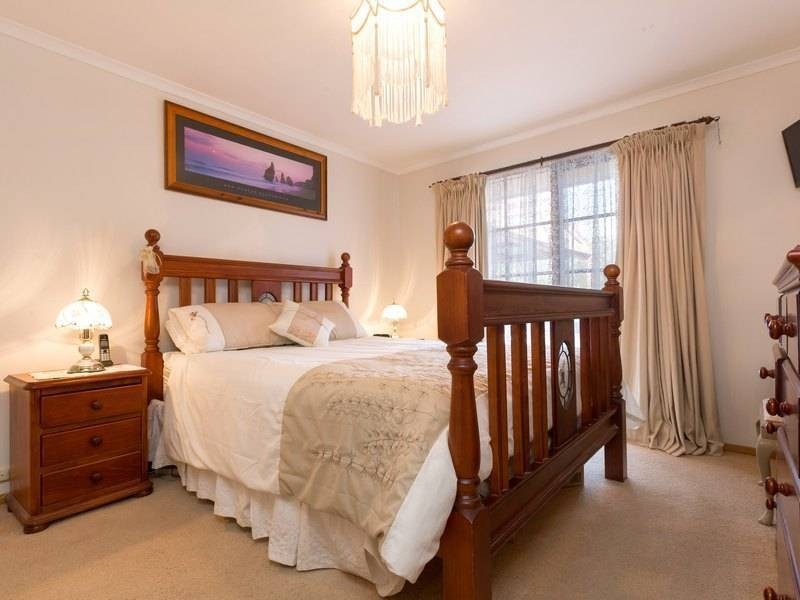 66 Prossors Lane, Red Hill VIC 3937