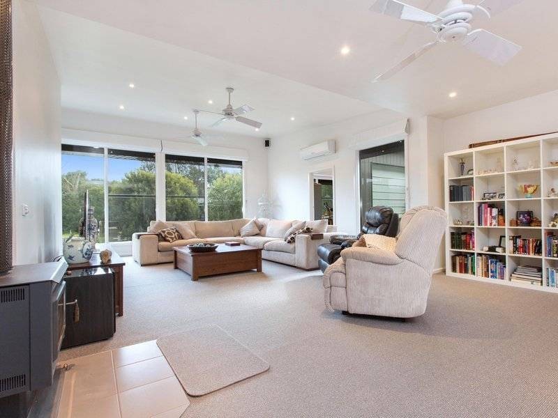 9 Carisbrooke Street, Balnarring Beach VIC 3926