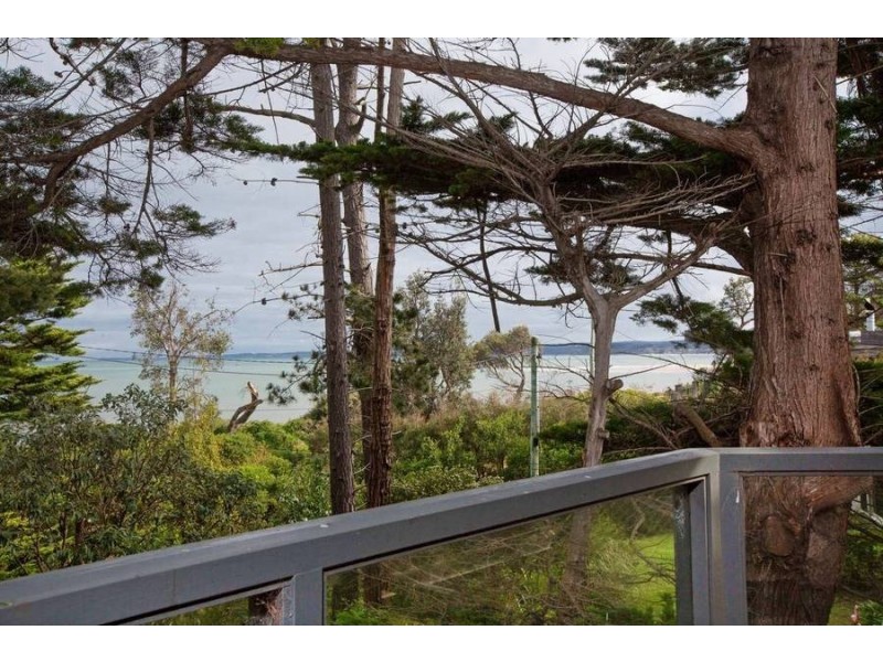 4 The Promenade, Somers VIC 3927