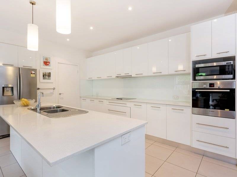 108 Camp Hill Road, Somers VIC 3927