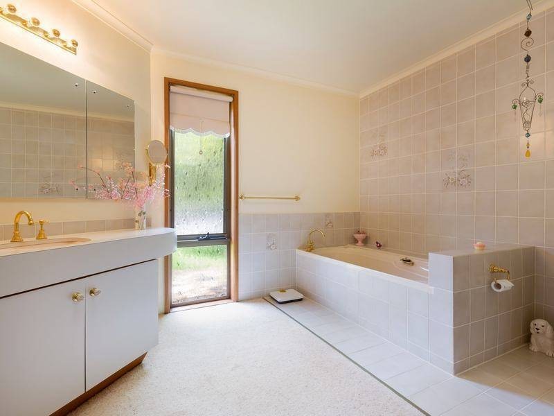 20 Pindara Rd Cnr Arthurs Seat – McLear Rds, Arthurs Seat VIC 3936