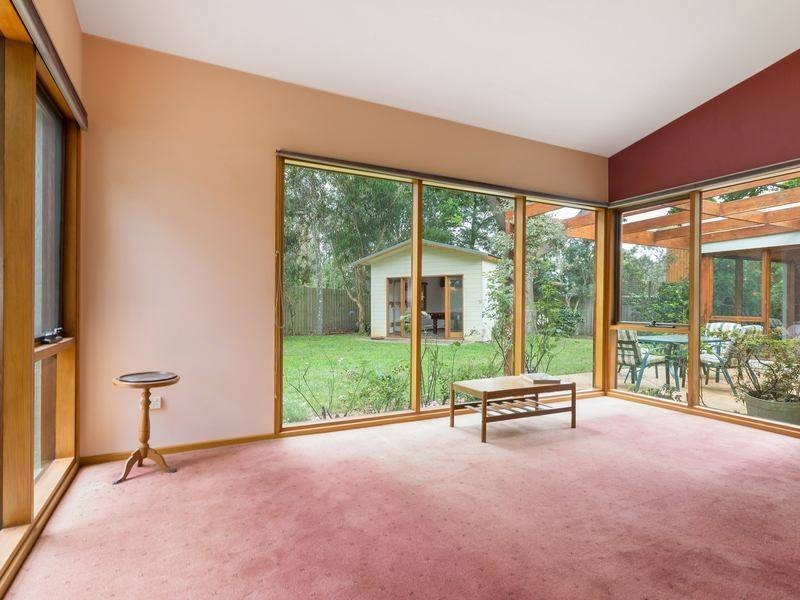 16 Hilltop Court, Shoreham VIC 3916