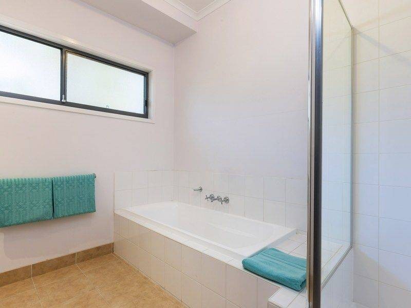 17 Bonview Ave, Somers VIC 3927