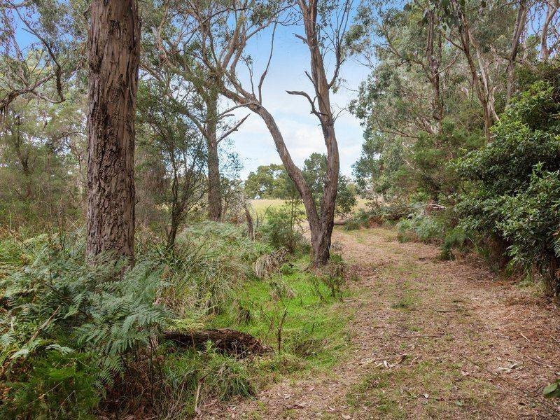 13 Tubbarubba Road, Merricks North VIC 3926