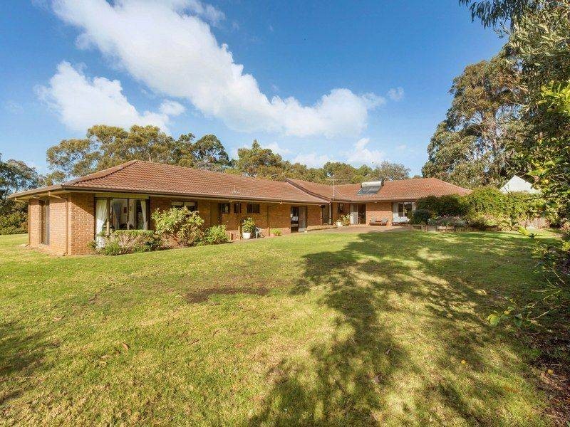 51 Punchbowl Road, Flinders VIC 3929