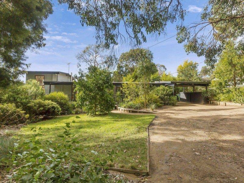 16 Elizabeth Street, Red Hill VIC 3937