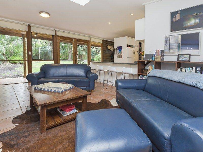 2 Wave Street, Merricks Beach VIC 3926