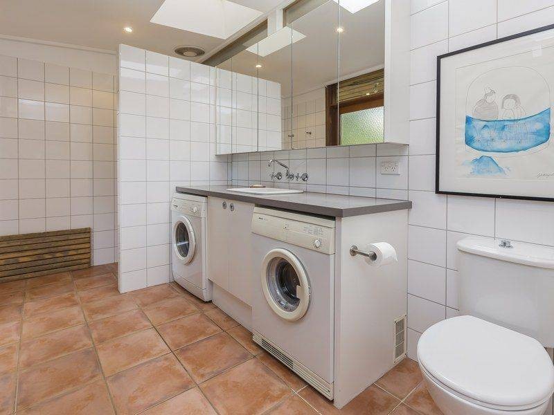 2 Wave Street, Merricks Beach VIC 3926