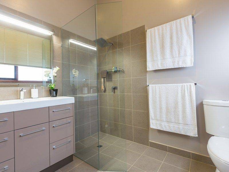 11 Arthurs Seat Road, Red Hill VIC 3937