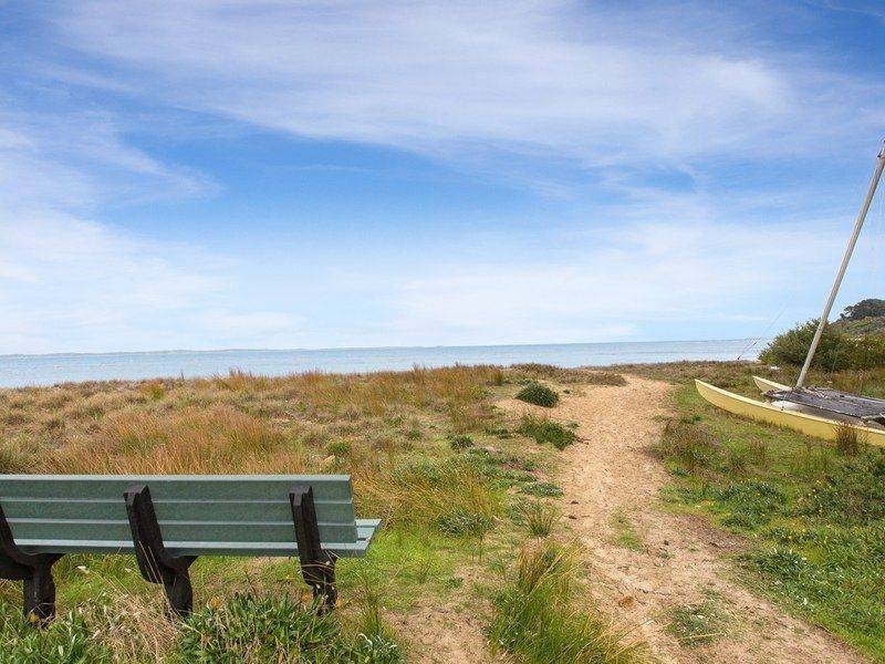 13 Fauconshawe St, Balnarring Beach VIC 3926