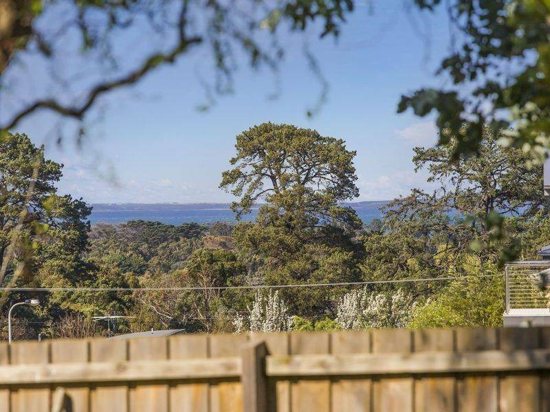 10 Seabreeze Street, Balnarring VIC 3926