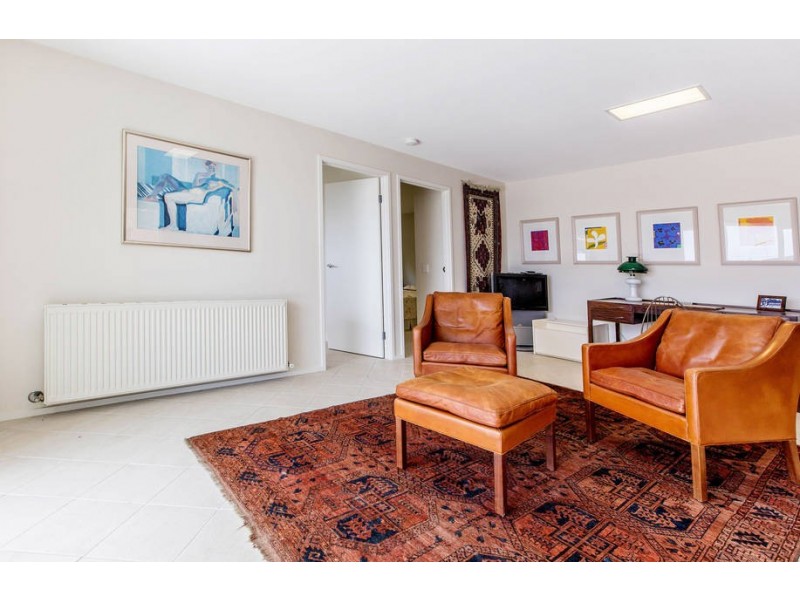 18 Devon Street, Dromana VIC 3936