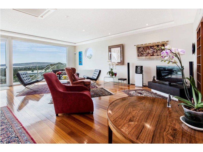 18 Devon Street, Dromana VIC 3936