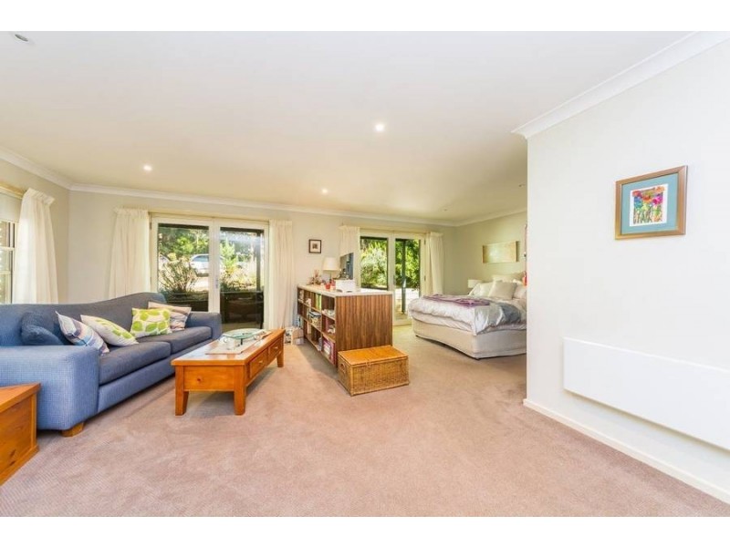 34 Baynes Road, Red Hill VIC 3937