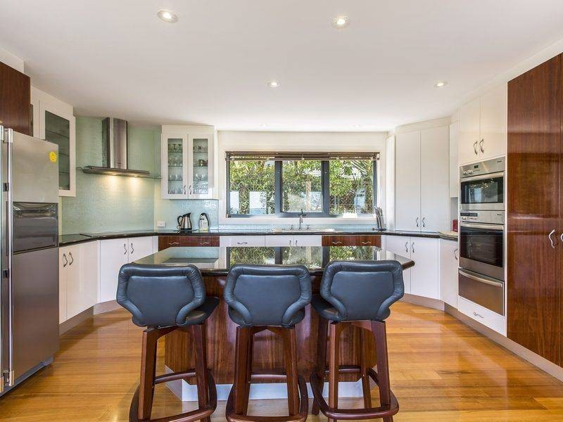 2 Kelburn Court, Somers VIC 3927