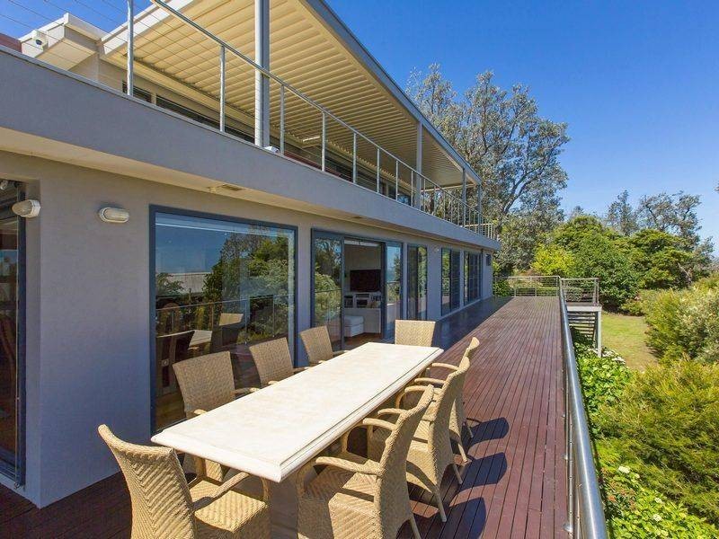 2 Kelburn Court, Somers VIC 3927