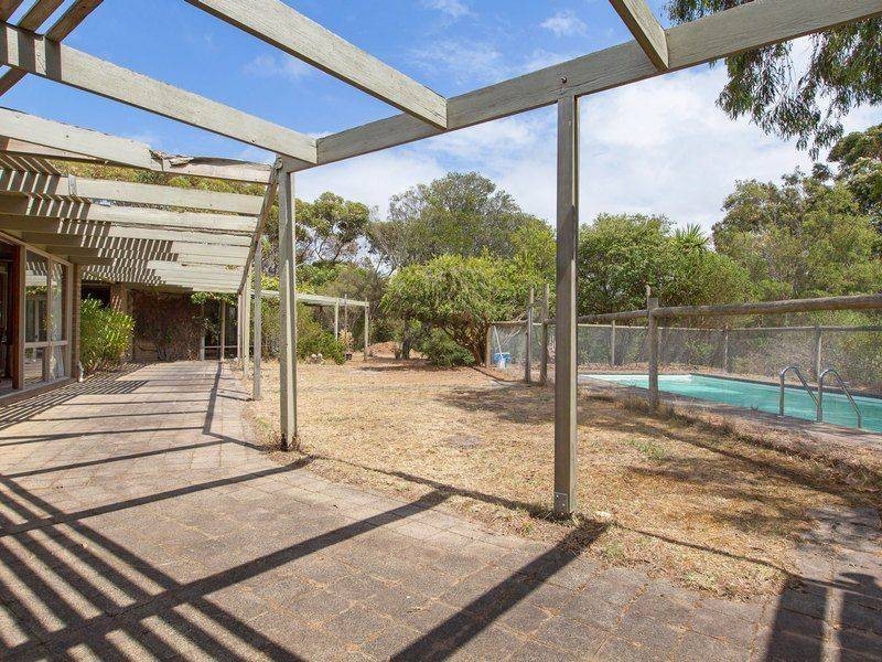 105 Sandy Point Road, Somers VIC 3927