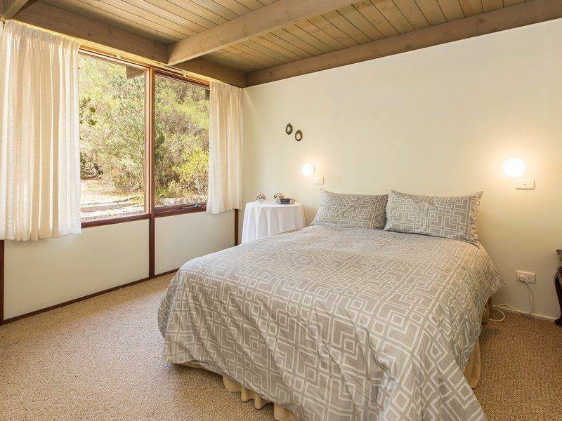 105 Sandy Point Road, Somers VIC 3927