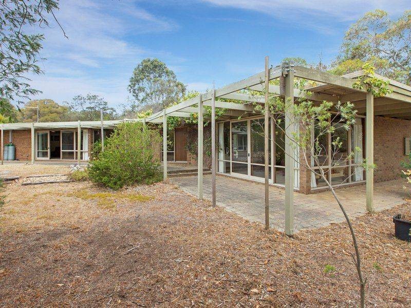 105 Sandy Point Road, Somers VIC 3927