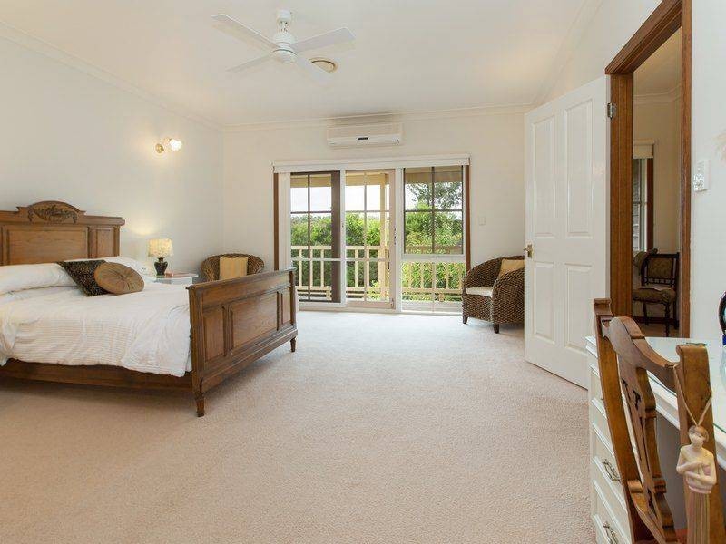 32 Carpenters Lane South, Hastings VIC 3915