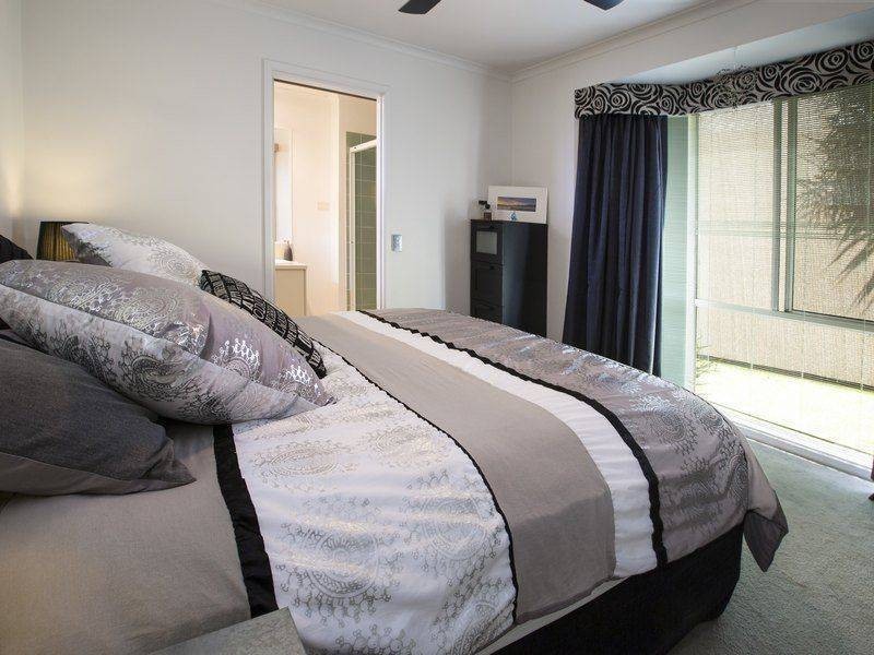 94 Country Club Drive, Safety Beach VIC 3936