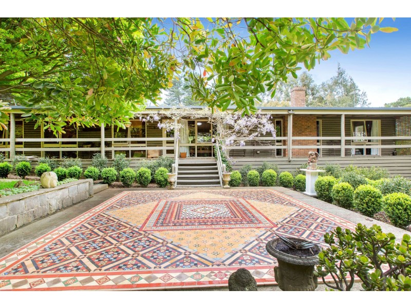 40  Baynes Road, Red Hill VIC 3937