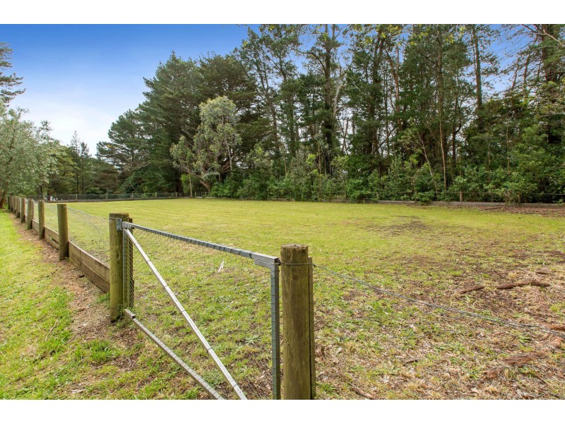 40  Baynes Road, Red Hill VIC 3937