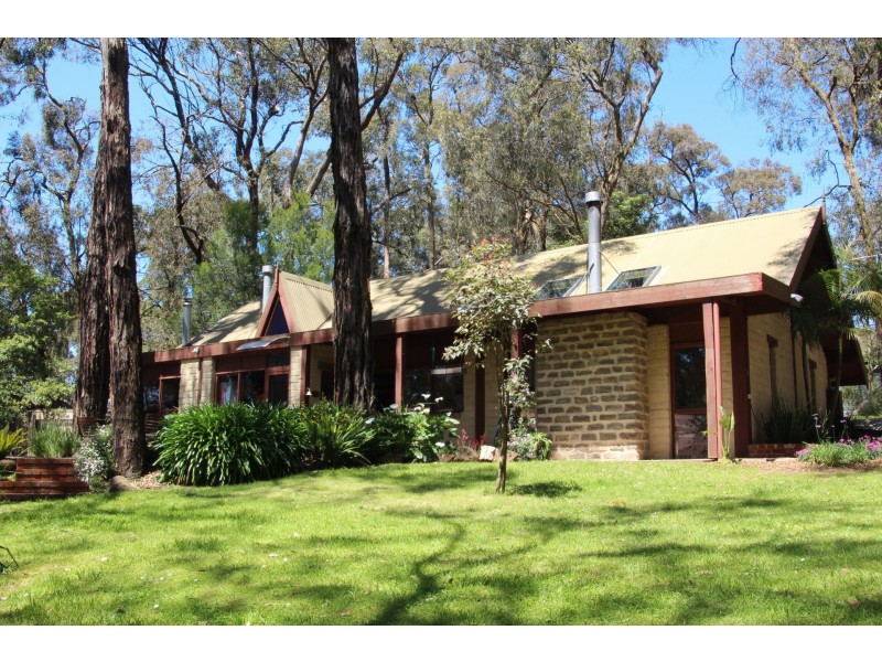 13 Marma Avenue, Red Hill VIC 3937