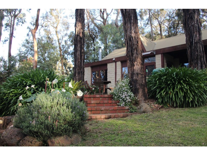 13 Marma Avenue, Red Hill VIC 3937