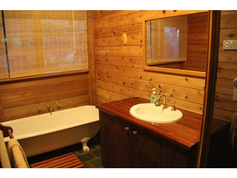 13 Marma Avenue, Red Hill VIC 3937