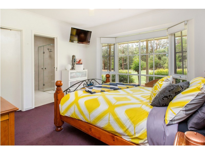 37 Carpenters Lane South, Hastings VIC 3915