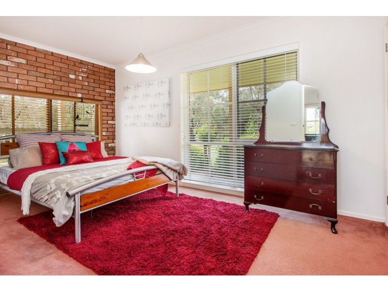 37 Carpenters Lane South, Hastings VIC 3915