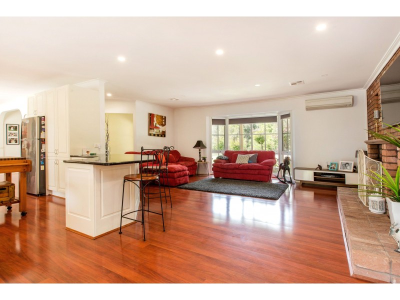 37 Carpenters Lane South, Hastings VIC 3915