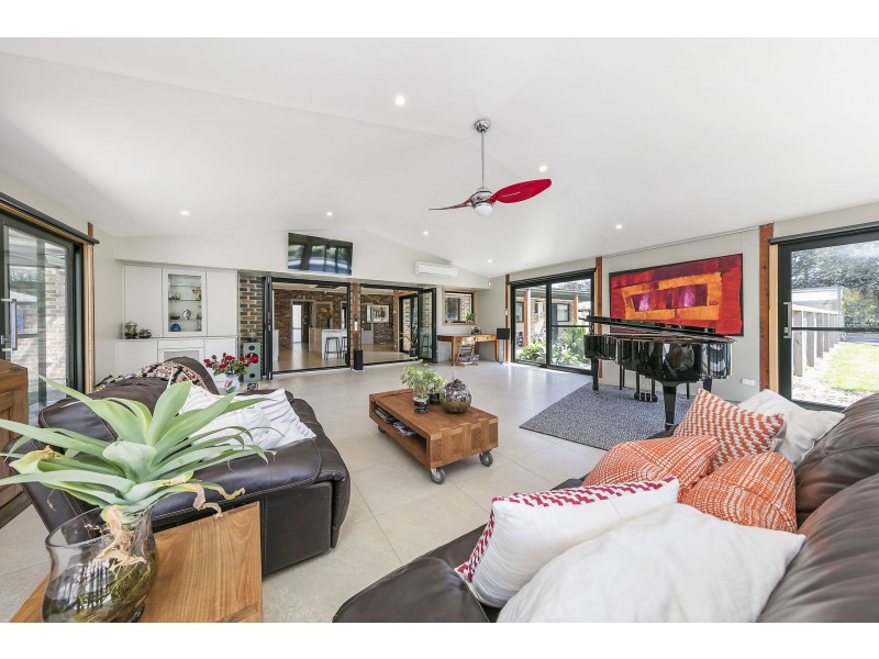 94 Myers Road, Bittern VIC 3918