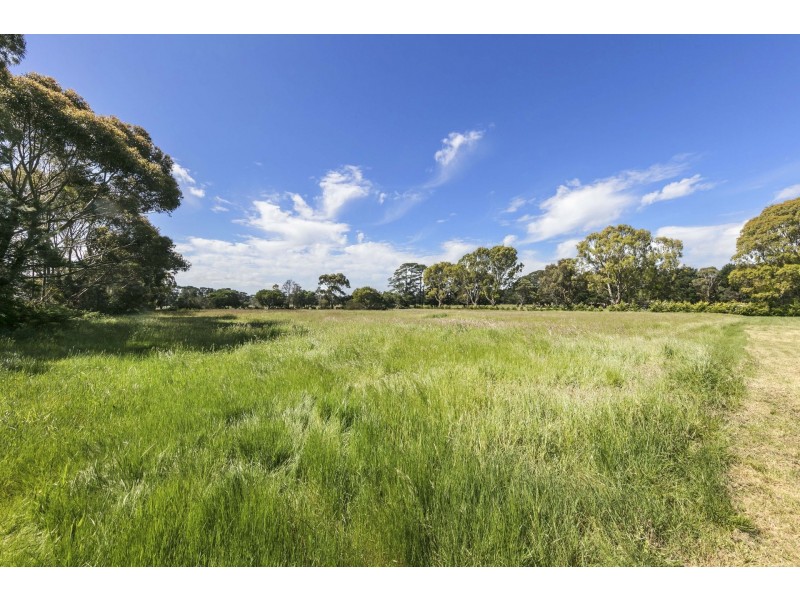 94 Myers Road, Bittern VIC 3918
