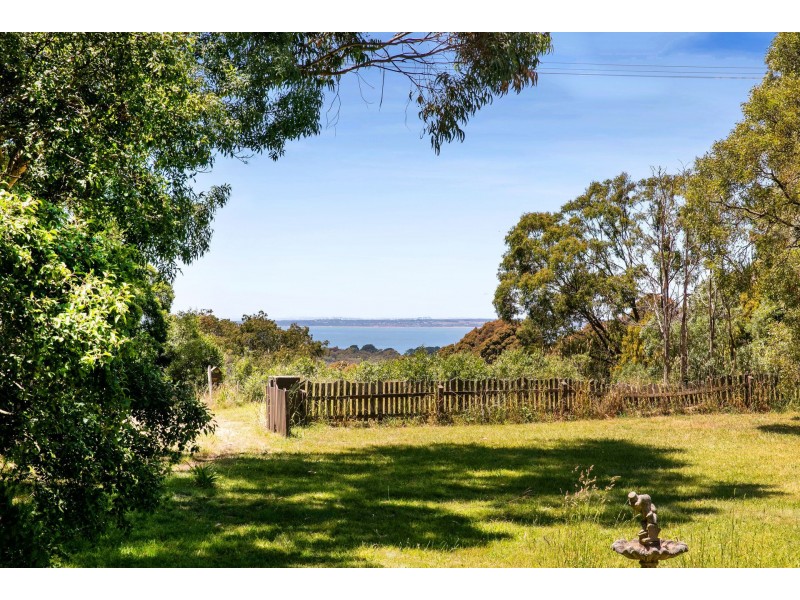 568 Tucks Road, Shoreham VIC 3916