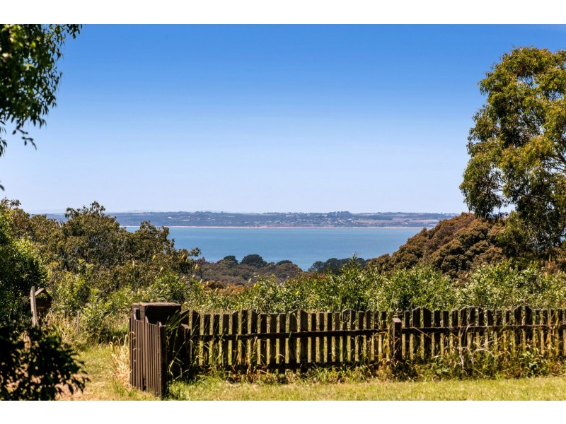 568 Tucks Road, Shoreham VIC 3916