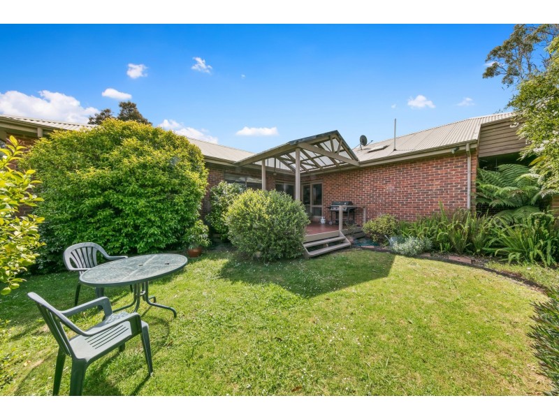 9 Ferguson  Drive, Balnarring Beach VIC 3926