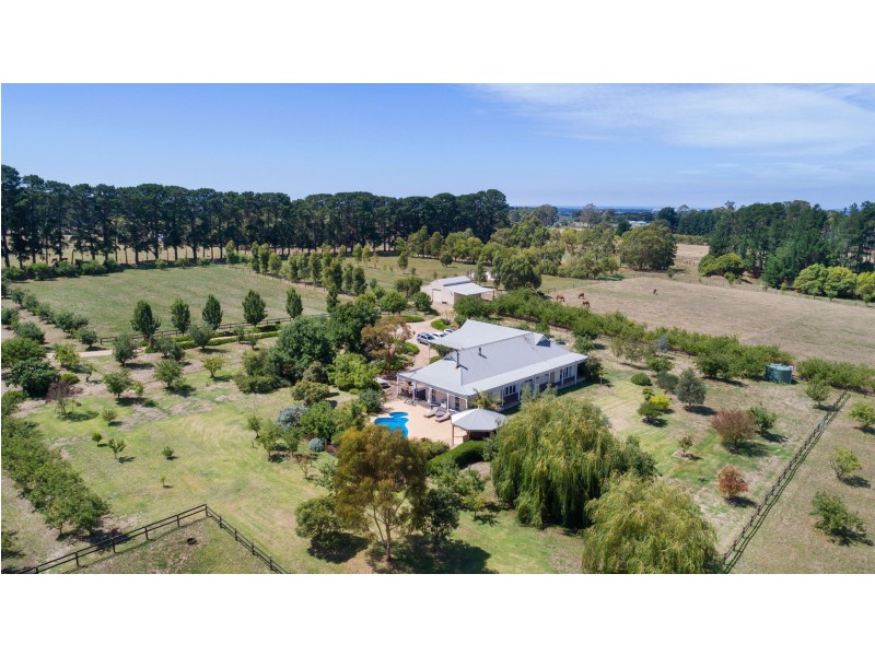 283 Hodgins Road, Tuerong VIC 3915