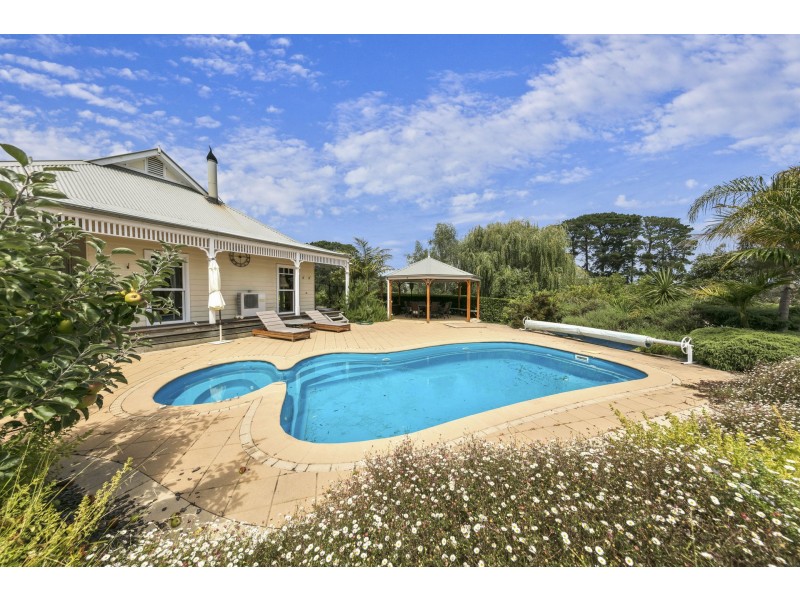 283 Hodgins Road, Tuerong VIC 3915