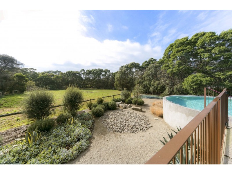 49 Murray Drive, Point Leo VIC 3916
