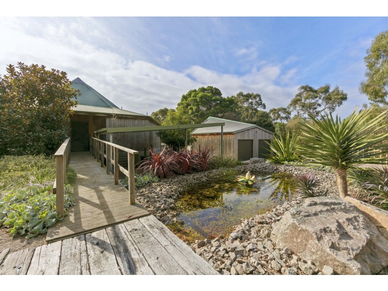 49 Murray Drive, Point Leo VIC 3916