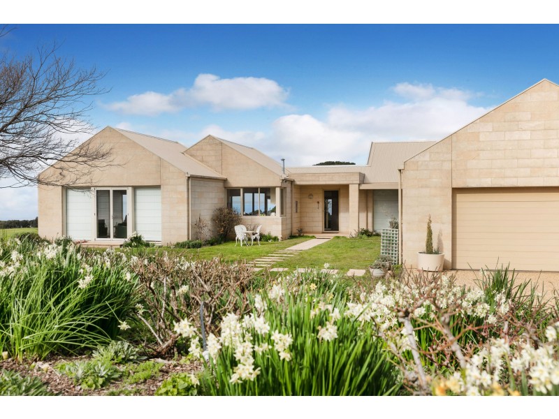 785 Tucks Road, Shoreham VIC 3916