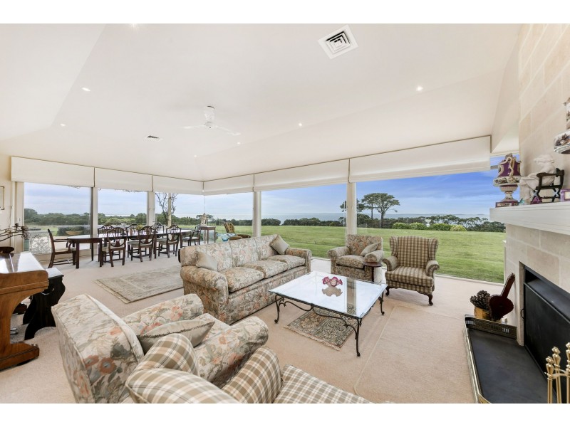 785 Tucks Road, Shoreham VIC 3916