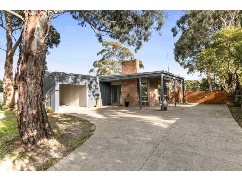 8 Bridge Street, Balnarring Beach VIC 3926
