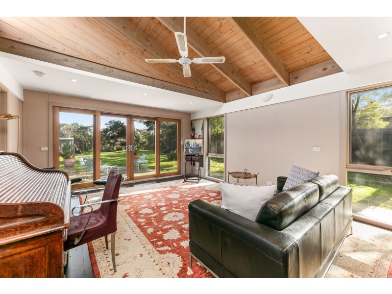 8 Bridge Street, Balnarring Beach VIC 3926